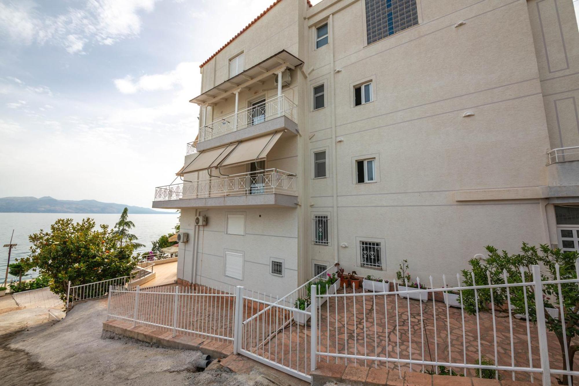 Apartments Cikuli Sarandë Exterior foto